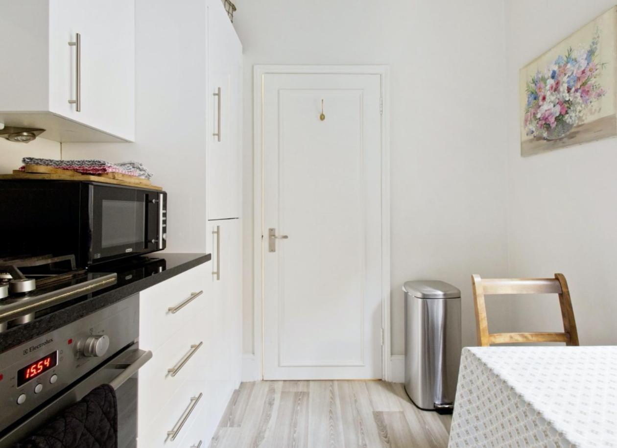 Charming Apartment In Chelsea London Bagian luar foto